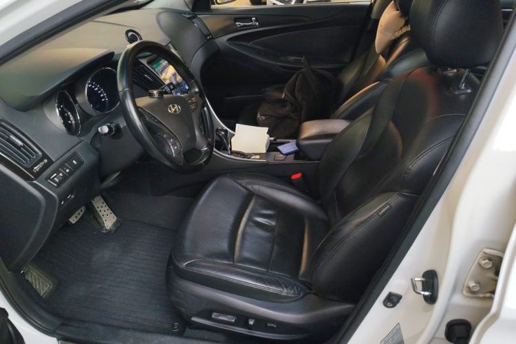 Used Hyundai Sonata 2013 2.4L Automatic Luxury Version China IV Standard Left Front Seat