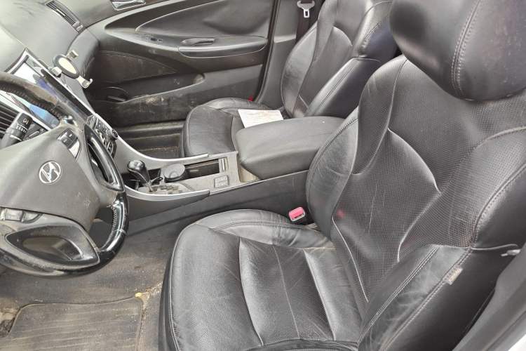 Used Hyundai Sonata 2013 2.0L Automatic Luxury Edition Left Front Seat