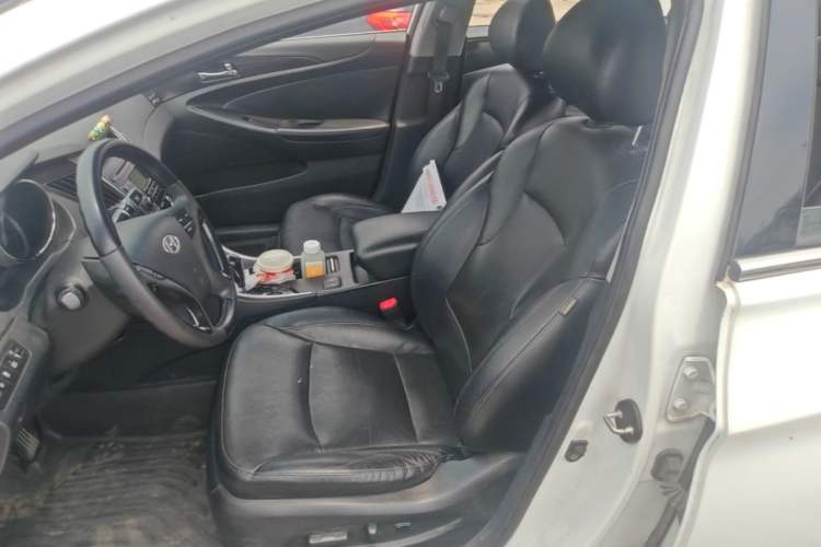 Used Hyundai Sonata 2013 2.0L Automatic Luxury Edition Left Front Seat