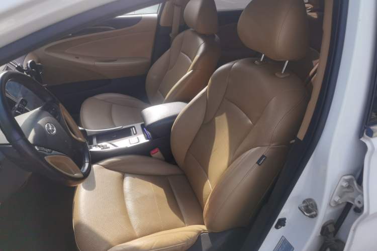 Used Hyundai Sonata 2013 2.0L Automatic Prestige Edition Left Front Seat