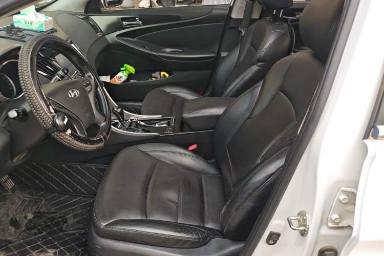 Used Hyundai Sonata 2013 2.0L Automatic Luxury Edition Left Front Seat