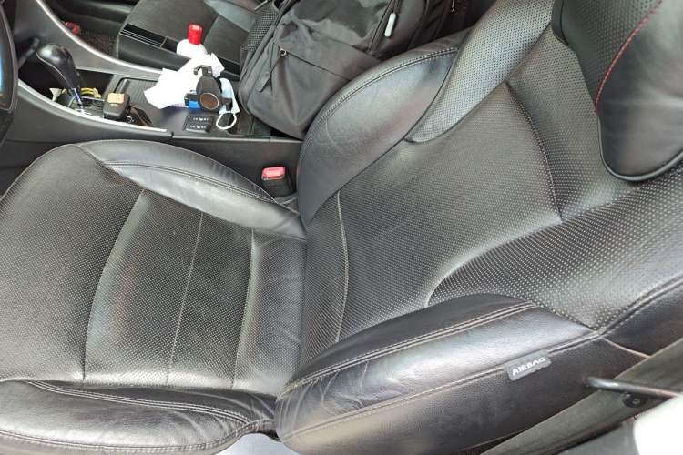 Used Hyundai Sonata 2013 2.0L Automatic Luxury Edition Left Front Seat