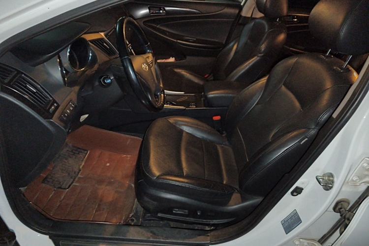 Used Hyundai Sonata 2013 2.0L Automatic Luxury Edition Left Front Seat