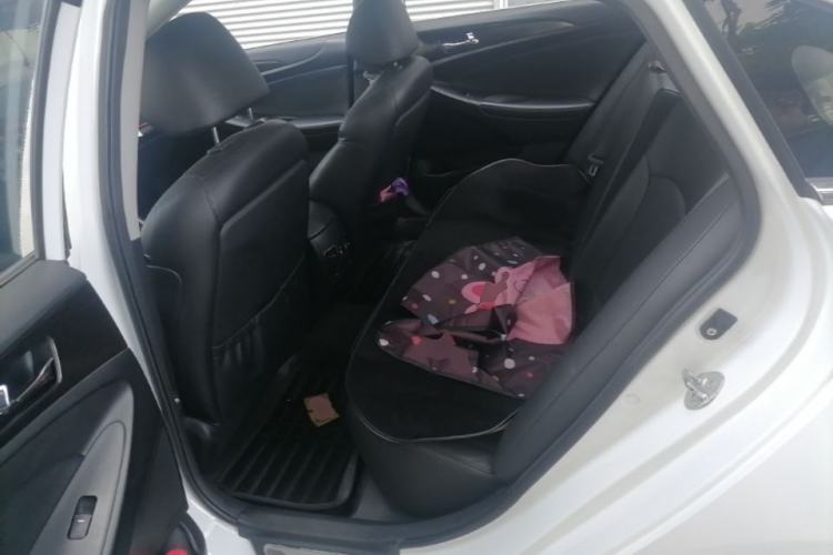 Used Hyundai Sonata 2013 2.0L Automatic Luxury Edition Left Rear Seat