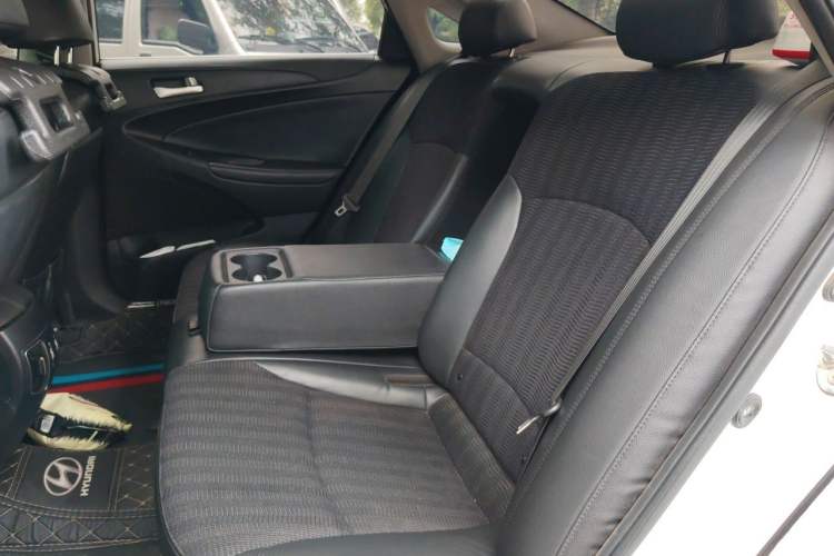 Used Hyundai Sonata 2013 2.0L Automatic Leading Edition Left Rear Seat