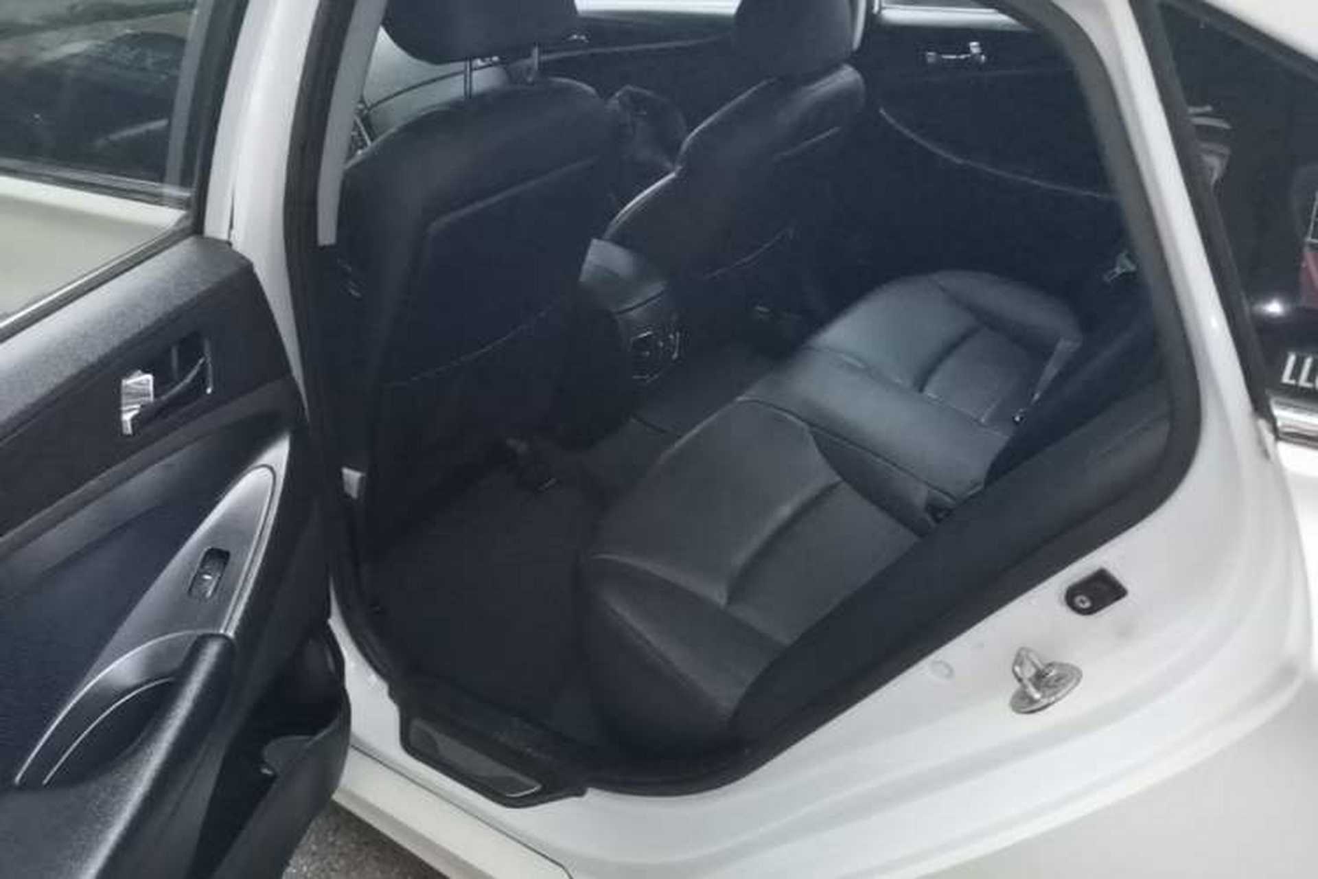 Used Hyundai Sonata 2013 2.0L Automatic Luxury Edition Left Rear Seat