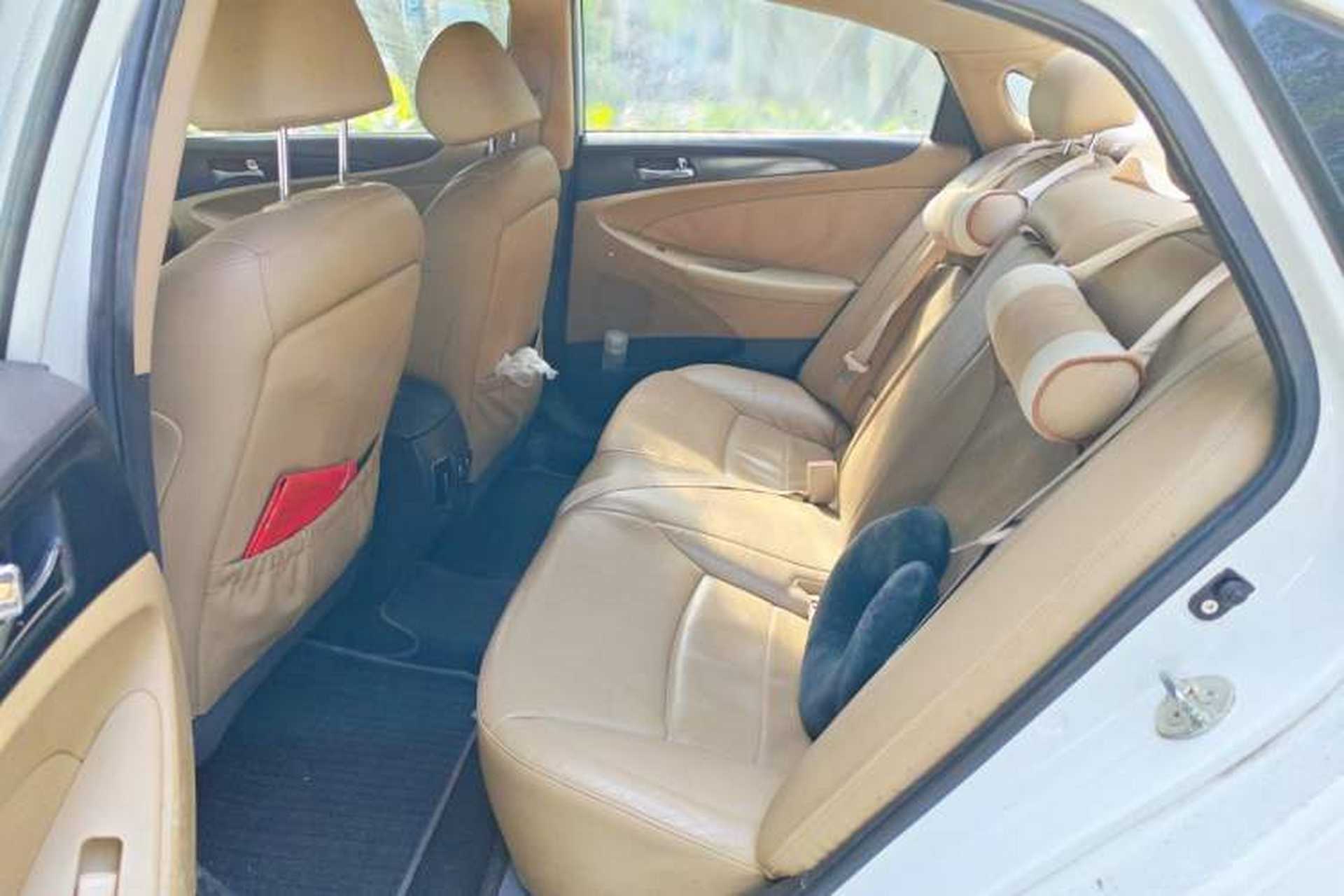 Used Hyundai Sonata 2013 2.0L Automatic Luxury Edition Left Rear Seat