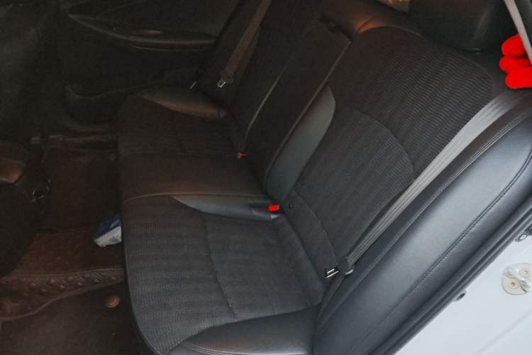 Used Hyundai Sonata 2013 2.0L Automatic Leading Edition Left Rear Seat
