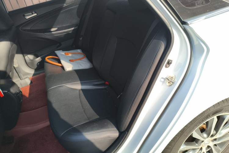 Used Hyundai Sonata 2013 2.0L Automatic Leading Edition Left Rear Seat