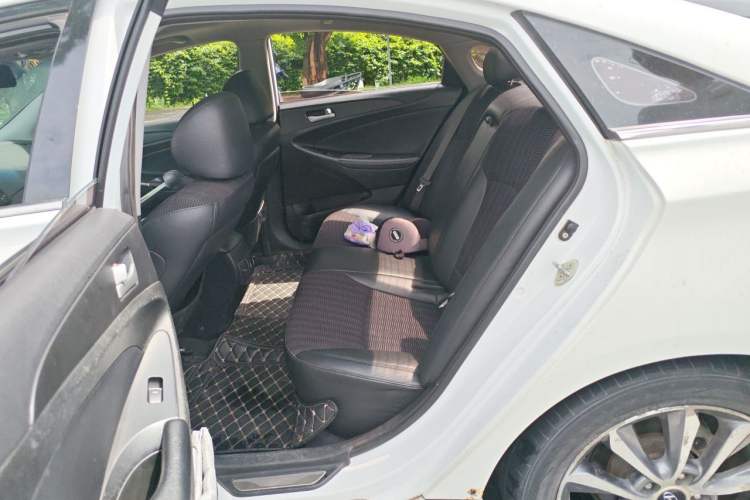 Used Hyundai Sonata 2013 2.0L Automatic Leading Edition Left Rear Seat