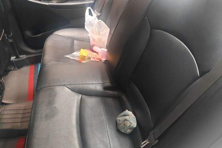 Used Hyundai Sonata 2013 2.4L Automatic Leading Edition China IV Standard Left Rear Seat