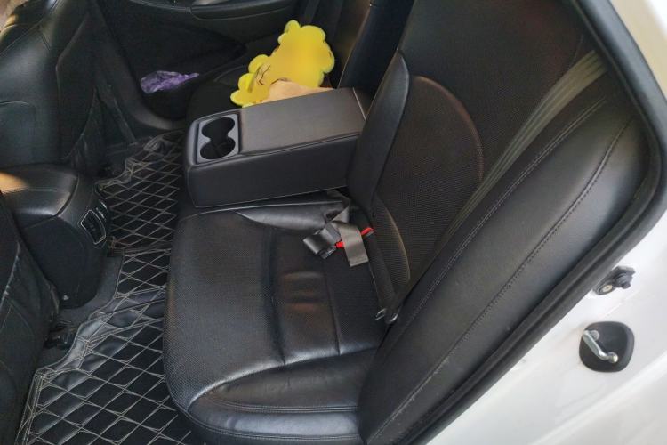 Used Hyundai Sonata 2013 2.4L Automatic Luxury Version China IV Standard Left Rear Seat