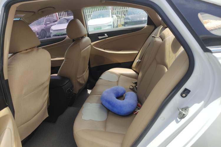 Used Hyundai Sonata 2013 2.0L Automatic Fashion Edition Left Rear Seat