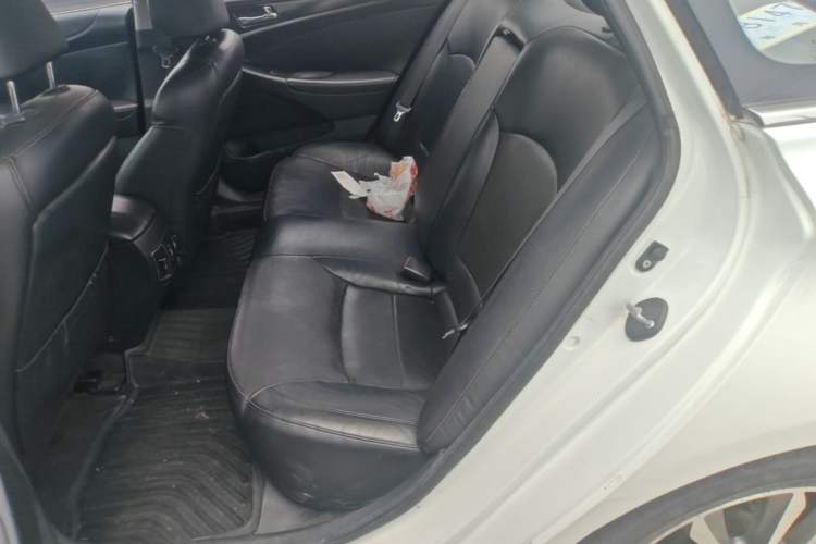 Used Hyundai Sonata 2013 2.0L Automatic Luxury Edition Left Rear Seat