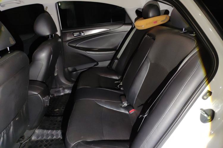 Used Hyundai Sonata 2013 2.0L Automatic Luxury Edition Left Rear Seat