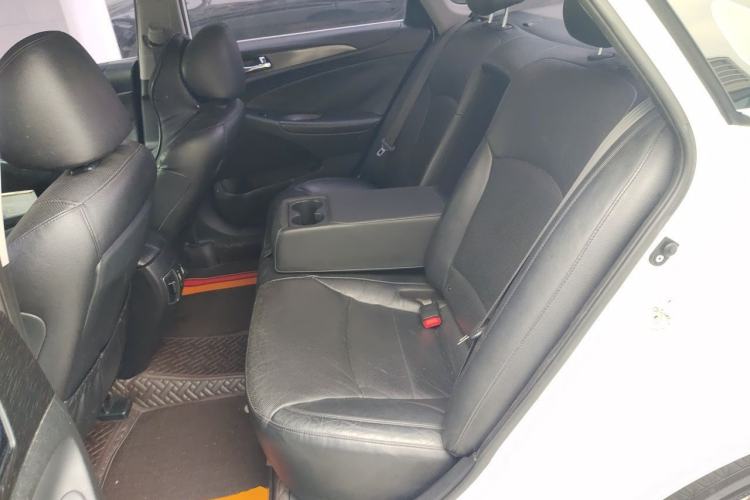 Used Hyundai Sonata 2013 2.4L Automatic Leading Edition China IV Standard Left Rear Seat
