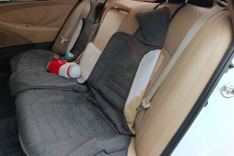 Used Hyundai Sonata 2013 2.0L Automatic Prestige Edition Left Rear Seat