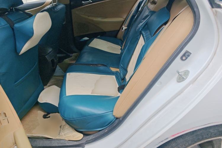Used Hyundai Sonata 2013 2.4L Automatic Leading Edition China IV Standard Left Rear Seat