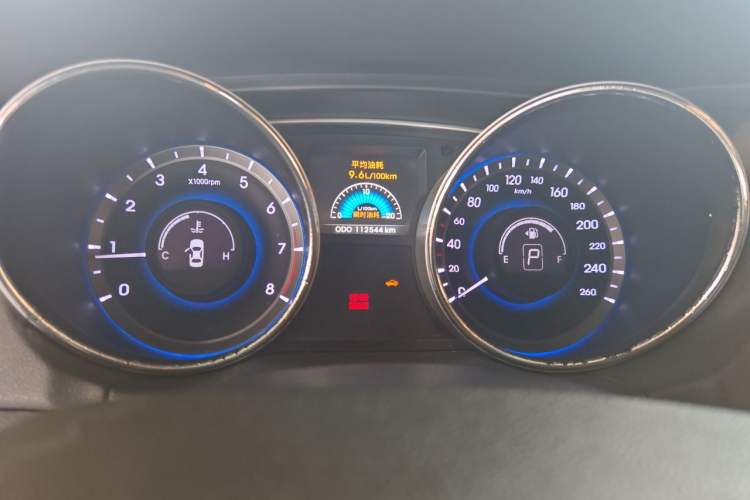 Used Hyundai Sonata 2013 2.4L Automatic Leading Edition China IV Standard Odometer Close Up