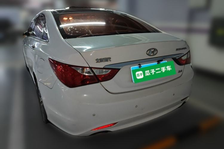 Used Hyundai Sonata 2013 2.4L Automatic Leading Edition China IV Standard Rear