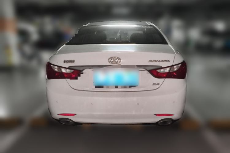 Used Hyundai Sonata 2013 2.4L Automatic Luxury Version China IV Standard Rear