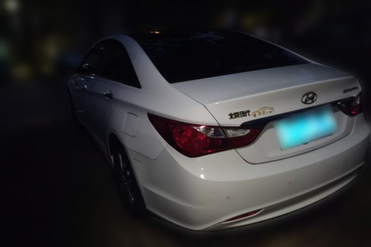 Used Hyundai Sonata 2013 2.0L Automatic Luxury Edition Rear Left 45 Deg