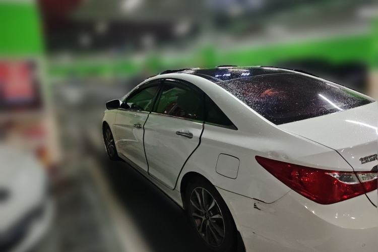 Used Hyundai Sonata 2013 2.4L Automatic Leading Edition China IV Standard Rear Left 45 Deg