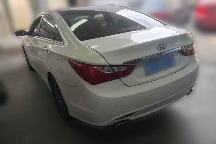 Used Hyundai Sonata 2013 2.4L Automatic Leading Edition China IV Standard Rear Left 45 Deg