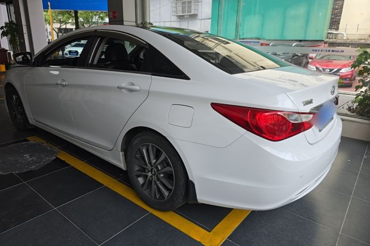 Used Hyundai Sonata 2013 2.0L Automatic Fashion Edition Rear Left 45 Deg