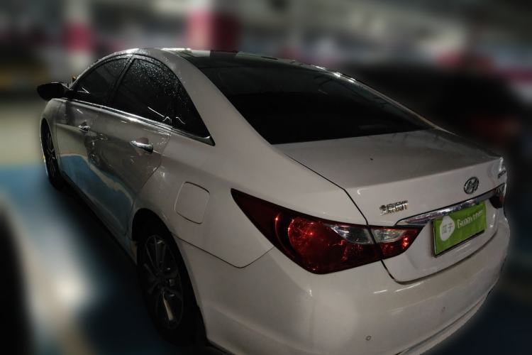 Used Hyundai Sonata 2013 2.0L Automatic Luxury Edition Rear Left 45 Deg