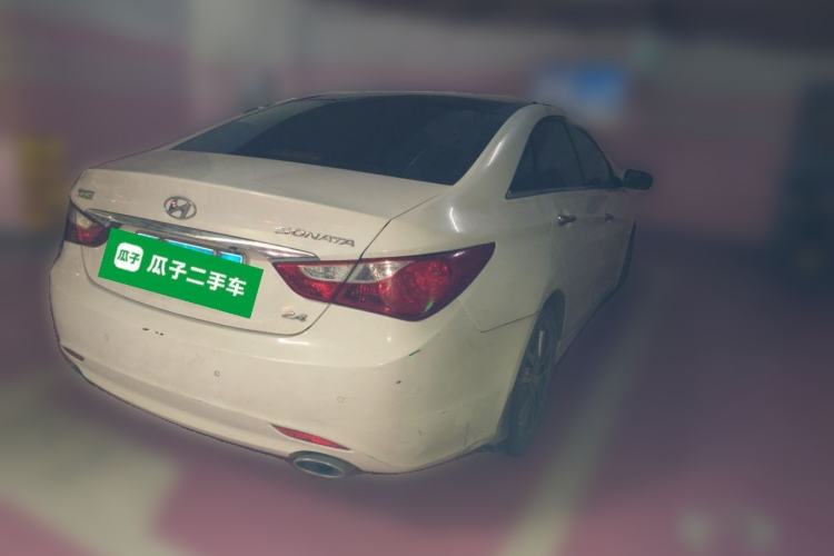 Used Hyundai Sonata 2013 2.4L Automatic Leading Edition China IV Standard Rear Right 45 Deg