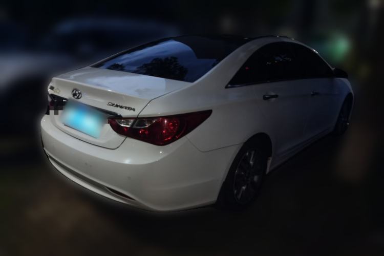Used Hyundai Sonata 2013 2.0L Automatic Luxury Edition Rear Right 45 Deg