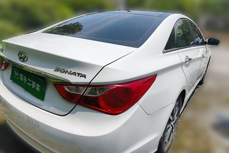 Used Hyundai Sonata 2013 2.0L Automatic Luxury Edition Rear Right 45 Deg