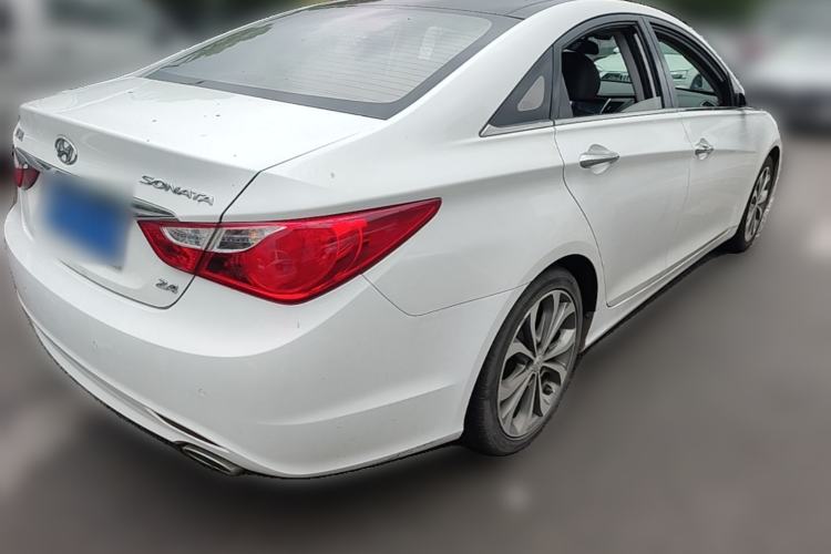 Used Hyundai Sonata 2013 2.4L Automatic Luxury Version China V Standard Rear Right 45 Deg