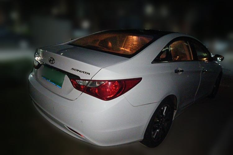 Used Hyundai Sonata 2013 2.0L Automatic Luxury Edition Rear Right 45 Deg