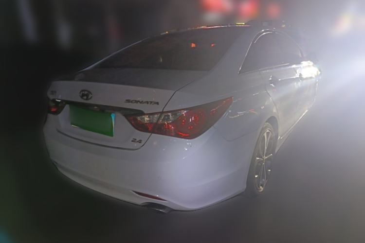 Used Hyundai Sonata 2013 2.4L Automatic Luxury Version China IV Standard Rear Right 45 Deg