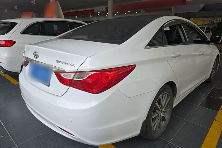 Used Hyundai Sonata 2013 2.0L Automatic Fashion Edition Rear Right 45 Deg