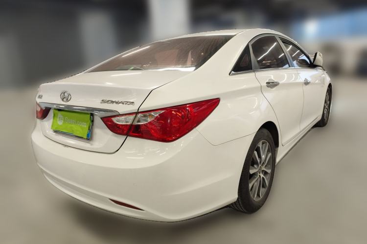 Used Hyundai Sonata 2013 2.0L Automatic Luxury Edition Rear Right 45 Deg