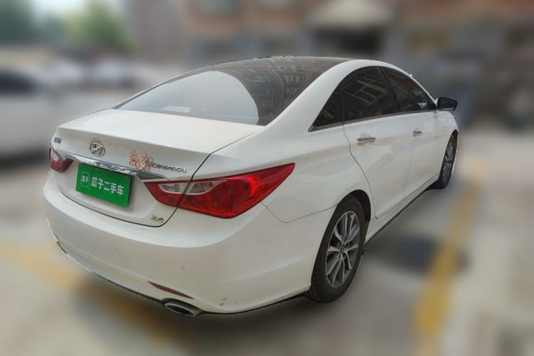 Used Hyundai Sonata 2013 2.4L Automatic Leading Edition China IV Standard Rear Right 45 Deg
