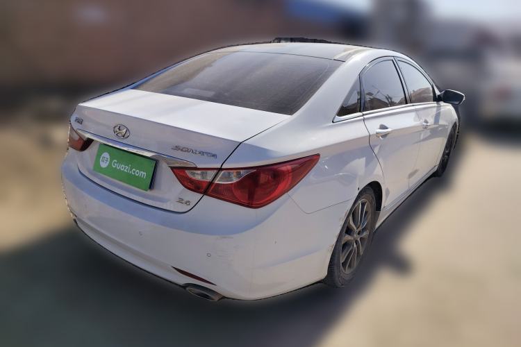 Used Hyundai Sonata 2013 2.4L Automatic Leading Edition China IV Standard Rear Right 45 Deg