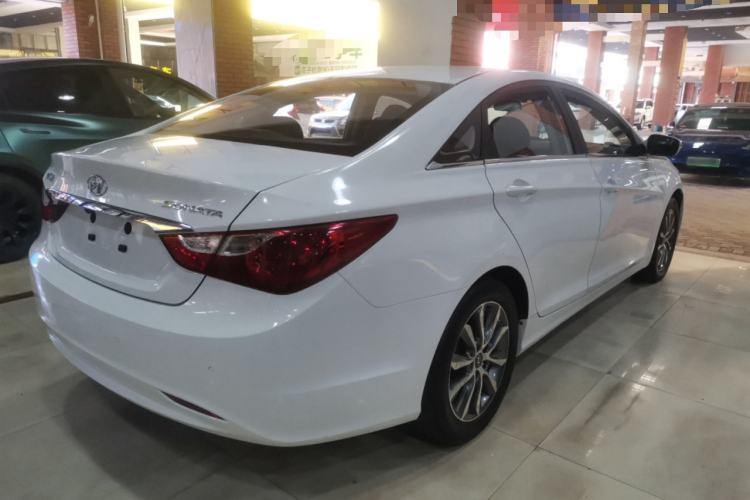 Used Hyundai Sonata 2013 2.0L Automatic Leading Edition Rear Right 45 Deg