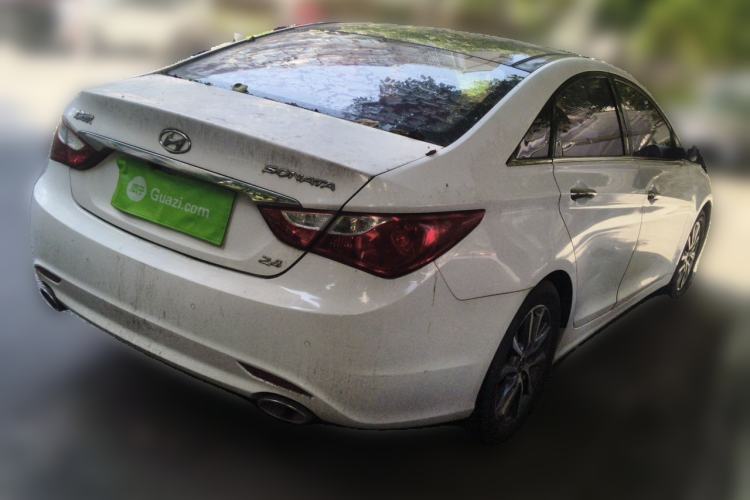 Used Hyundai Sonata 2013 2.4L Automatic Leading Edition China IV Standard Rear Right 45 Deg