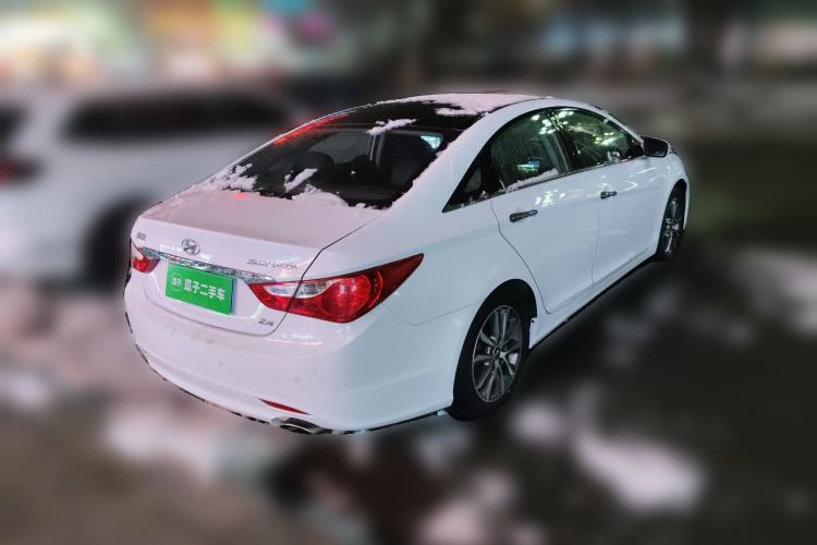 Used Hyundai Sonata 2013 2.4L Automatic Leading Edition China IV Standard Rear Right 45 Deg
