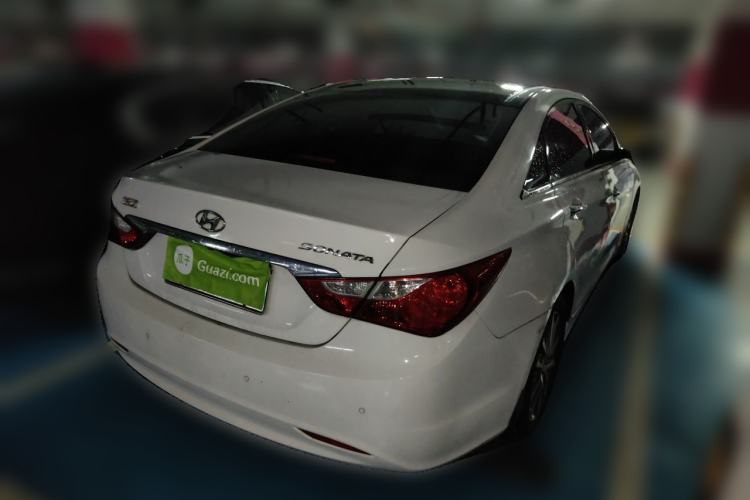 Used Hyundai Sonata 2013 2.0L Automatic Luxury Edition Rear Right 45 Deg