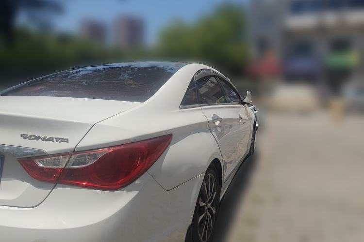 Used Hyundai Sonata 2013 2.0L Automatic Luxury Edition Rear Right 45 Deg