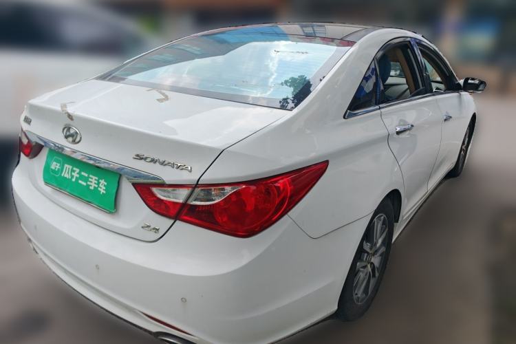 Used Hyundai Sonata 2013 2.4L Automatic Leading Edition China IV Standard Rear Right 45 Deg