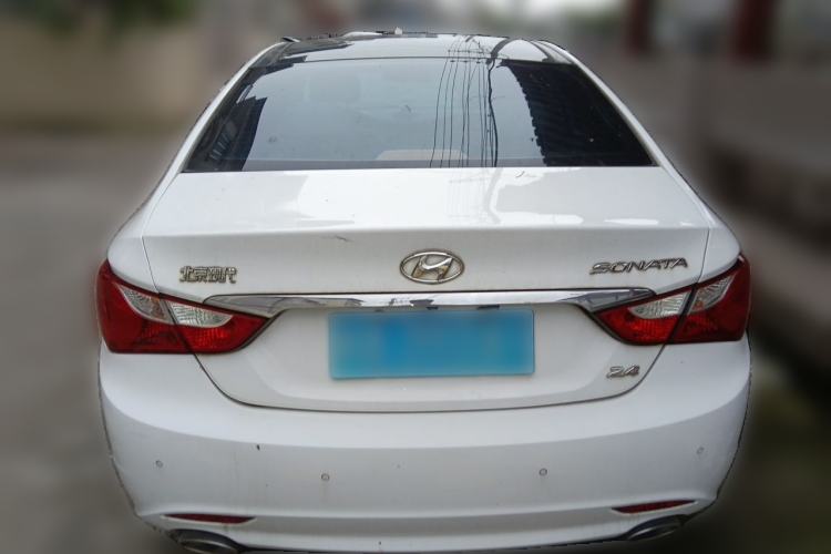 Used Hyundai Sonata 2013 2.4L Automatic Luxury Version China IV Standard Rear