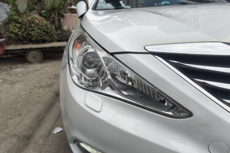 Used Hyundai Sonata 2013 2.4L Automatic Luxury Version China IV Standard Right Front Headlight