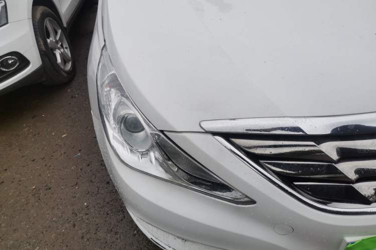 Used Hyundai Sonata 2013 2.0L Automatic Fashion Edition Right Front Headlight