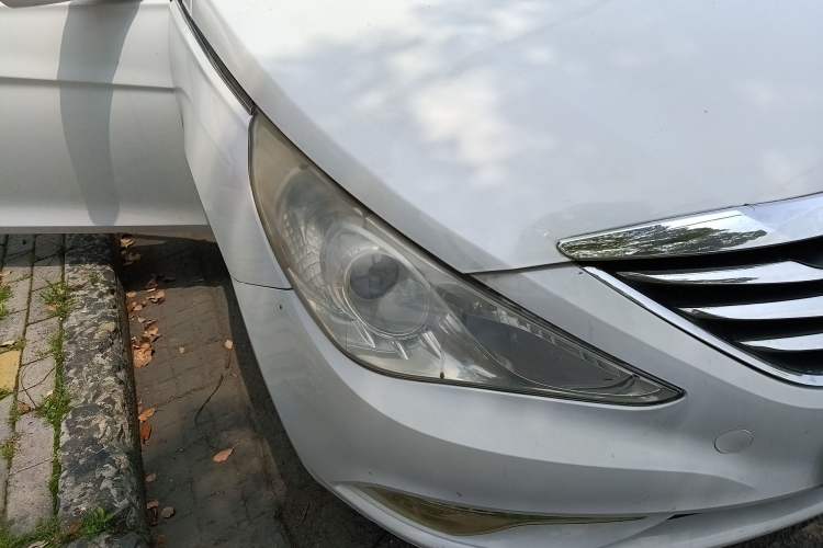 Used Hyundai Sonata 2013 2.0L Automatic Leading Edition Right Front Headlight